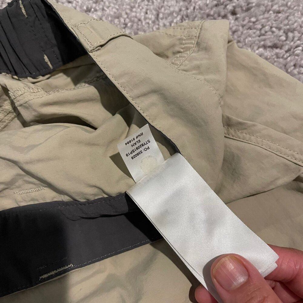 Patagonia Pants Mens Large Beige Sandy Cay Lightweight Nylon Hiking Cargo 82091 - Picture 12 of 16